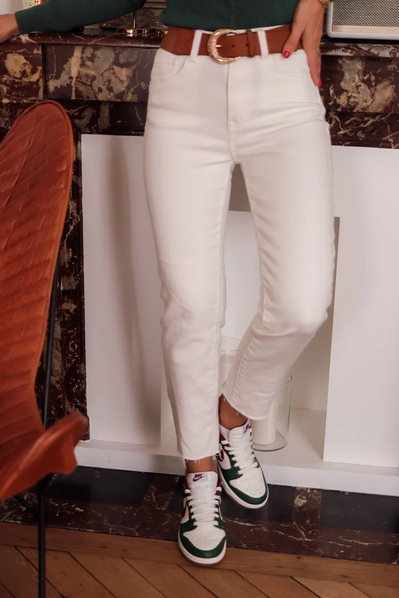 Jean Lois écru cropped