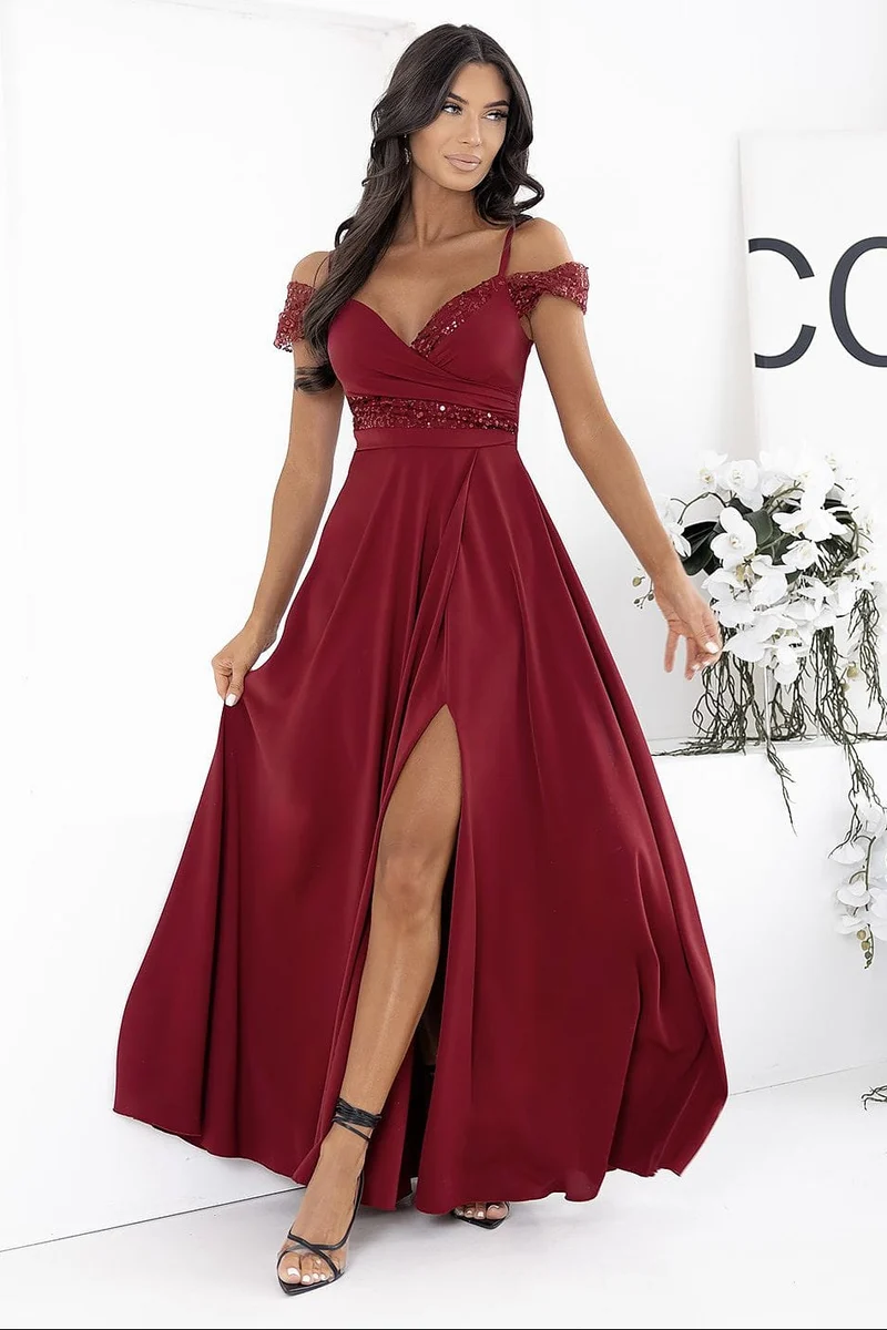 Robe bordeaux longue fendue chic
