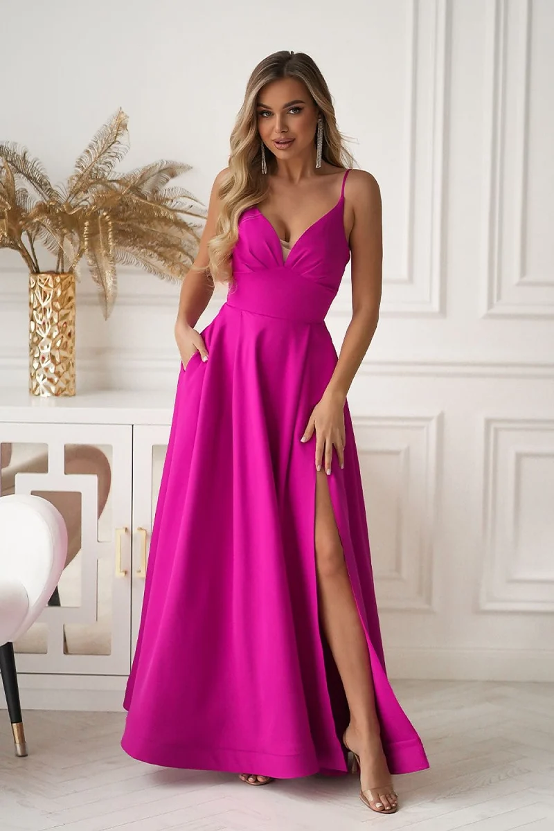 Robe longue rose fendue élégante