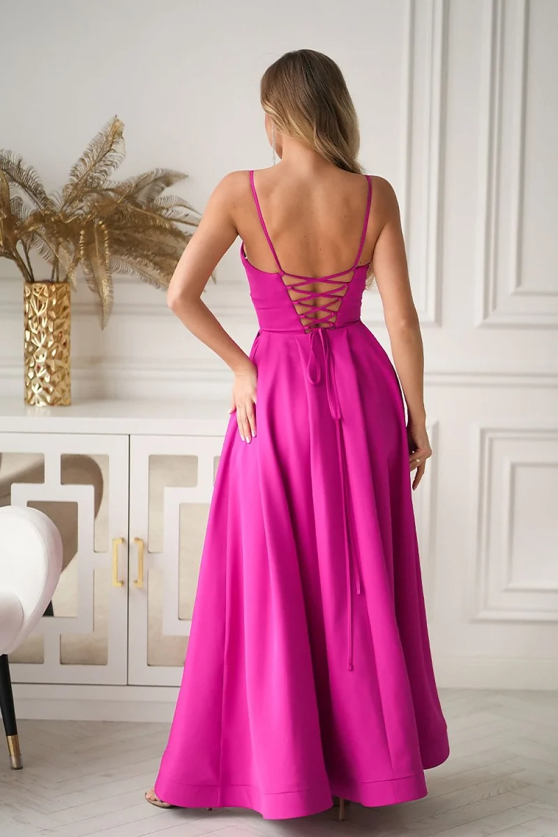 Robe longue rose fendue élégante