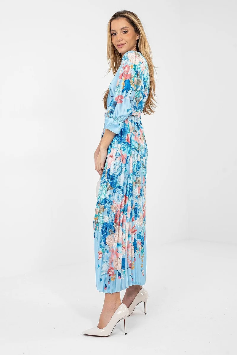 Robe bleue plissée longue motif fleuri