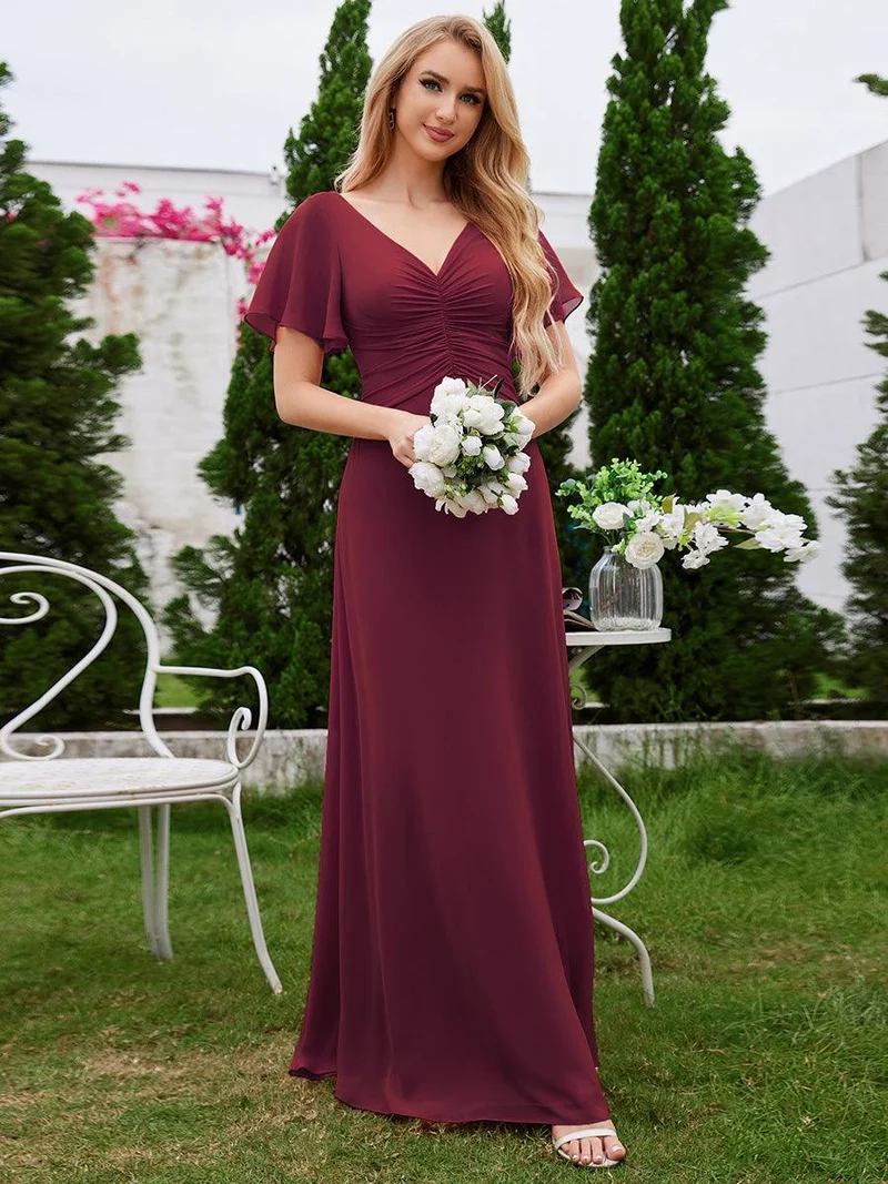 Robe de demoiselle d'honneur trapèze en mousseline à manches volantées avec plis à col en V