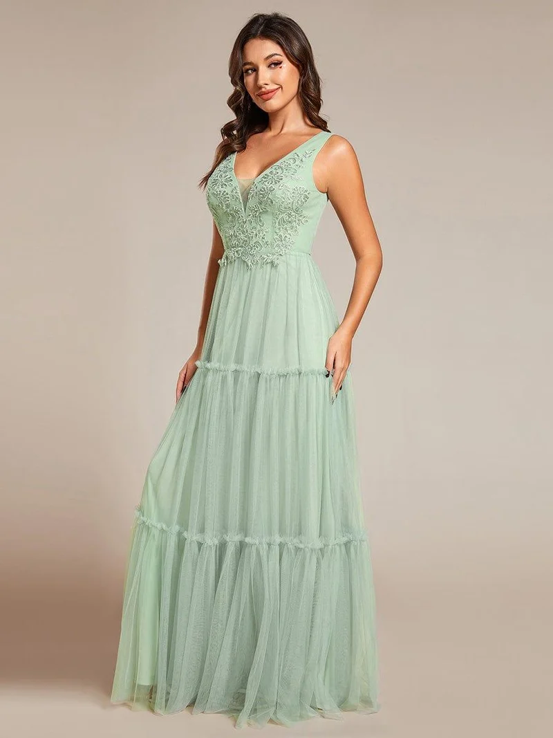 Robe de soirée en tulle transparent sans manches avec appliques(Vente Finale)