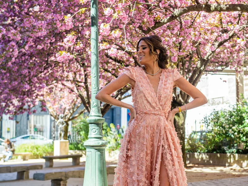 Robe fleur brodée rose