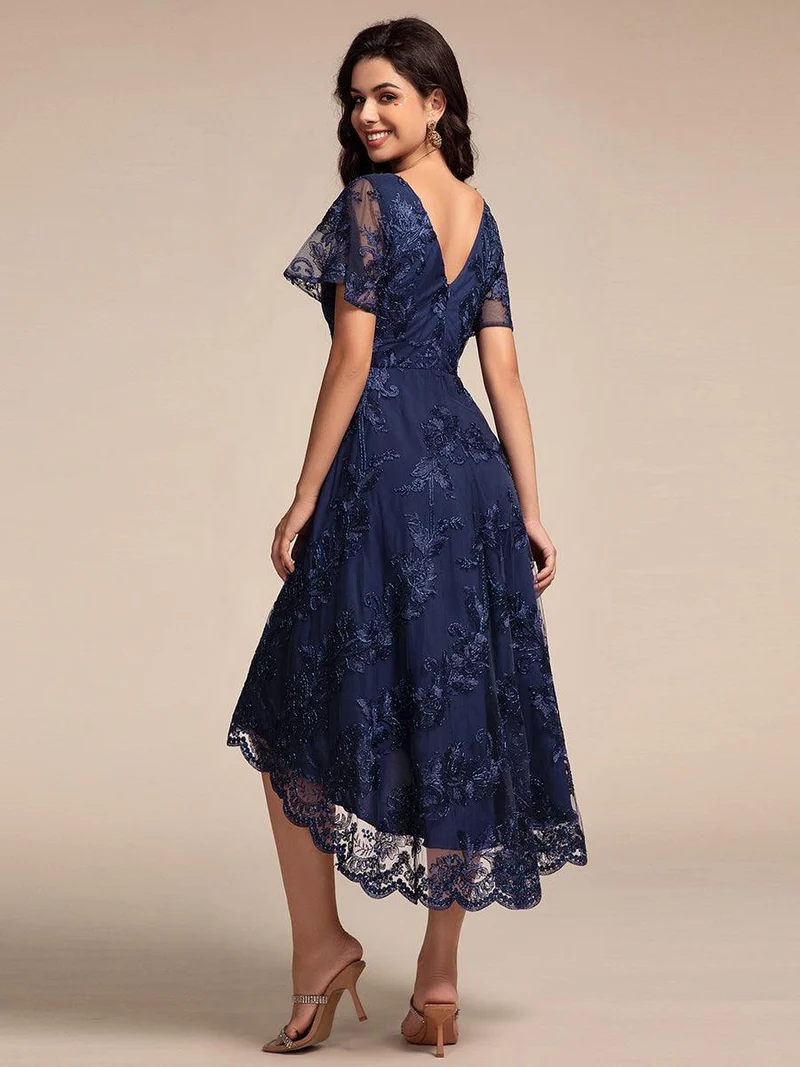 ever TIDAL|Robe invitée mariage mi-longue à manches courtes et col en V double en maille brodée