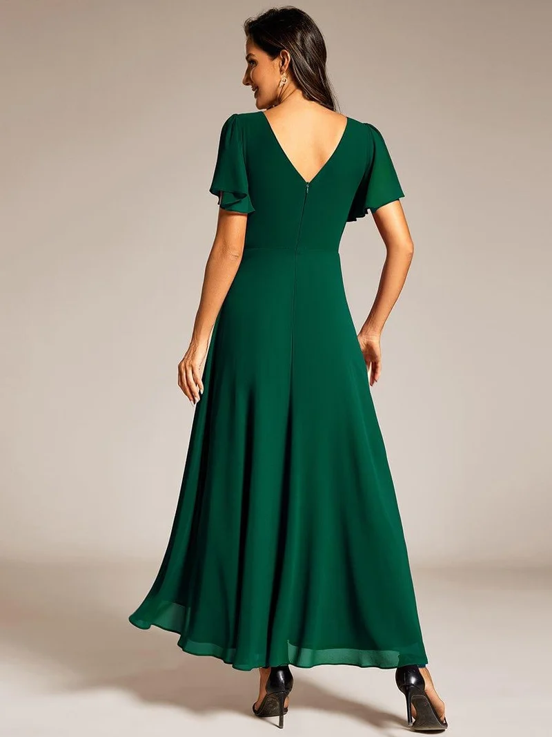 ever DAKOTA|Robe de soirée formelle en mousseline de soie à double col en V et taille ajustée