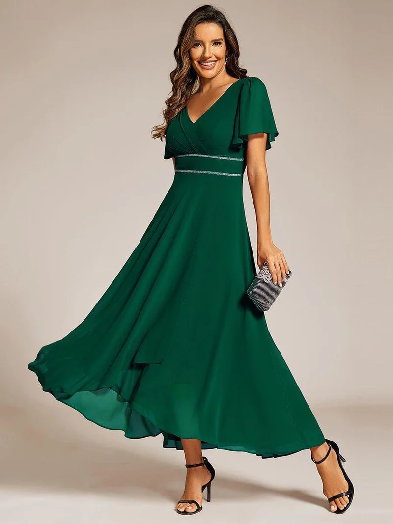 ever DAKOTA|Robe de soirée formelle en mousseline de soie à double col en V et taille ajustée