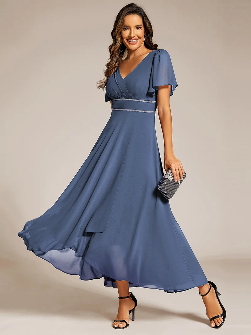 ever DAKOTA|Robe de soirée formelle en mousseline de soie à double col en V et taille ajustée