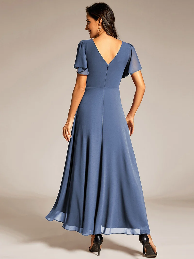 ever DAKOTA|Robe de soirée formelle en mousseline de soie à double col en V et taille ajustée