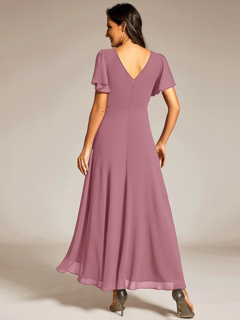 ever DAKOTA|Robe de soirée formelle en mousseline de soie à double col en V et taille ajustée