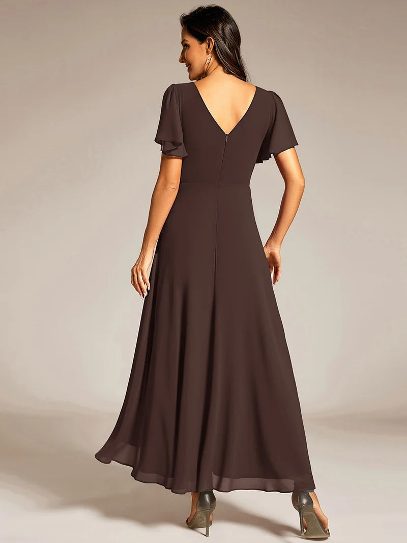 ever DAKOTA|Robe de soirée formelle en mousseline de soie à double col en V et taille ajustée