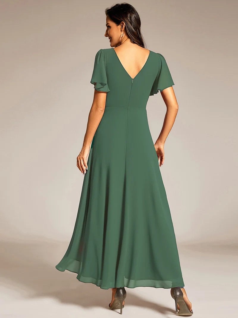 ever DAKOTA|Robe de soirée formelle en mousseline de soie à double col en V et taille ajustée
