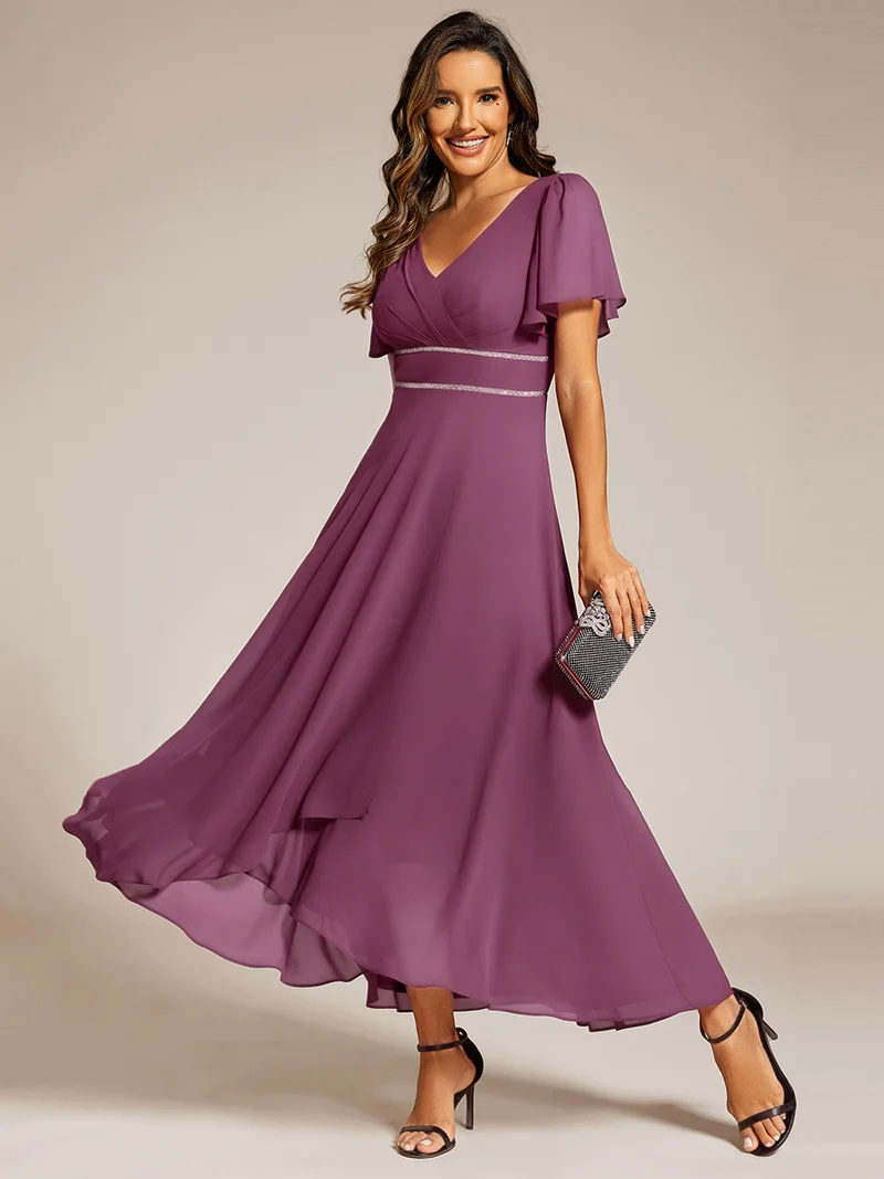 ever DAKOTA|Robe de soirée formelle en mousseline de soie à double col en V et taille ajustée