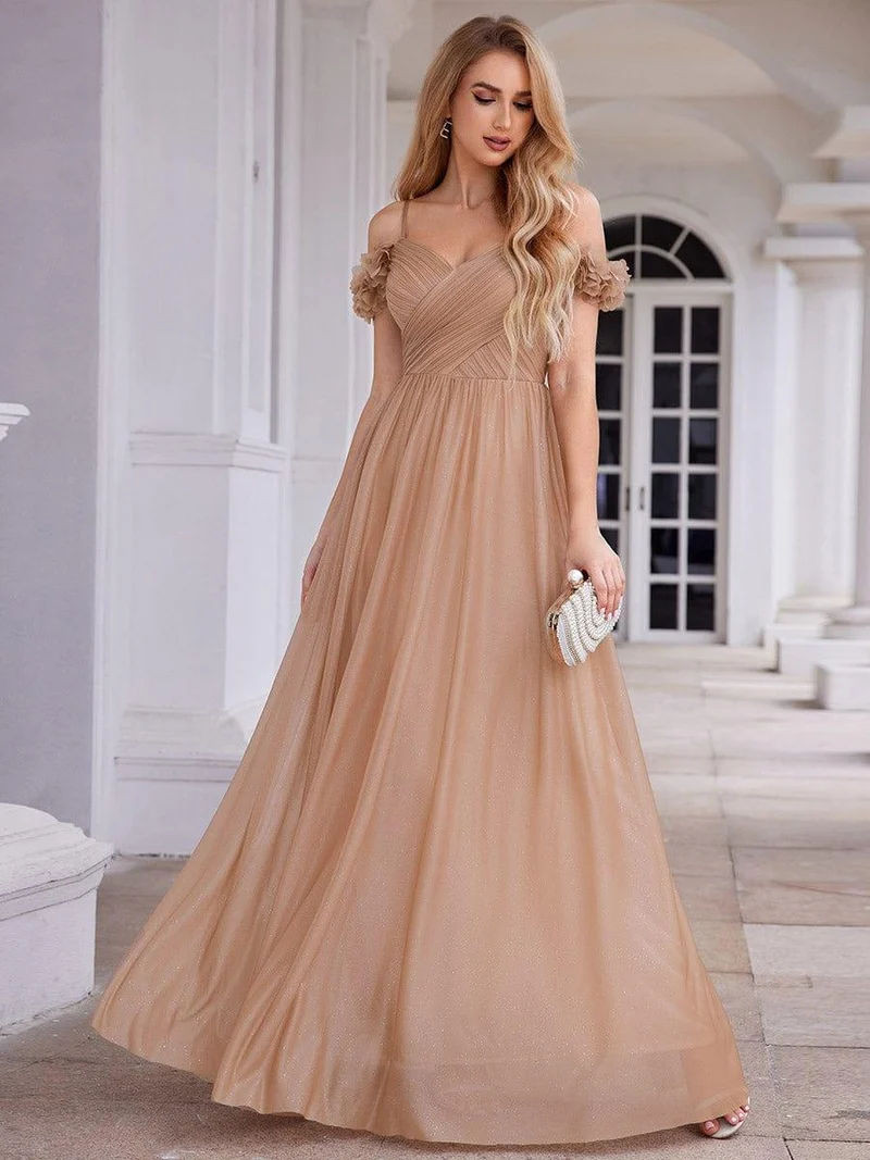 Robe de soirée plissée étincelante à col en V et épaules dénudées avec détails floraux