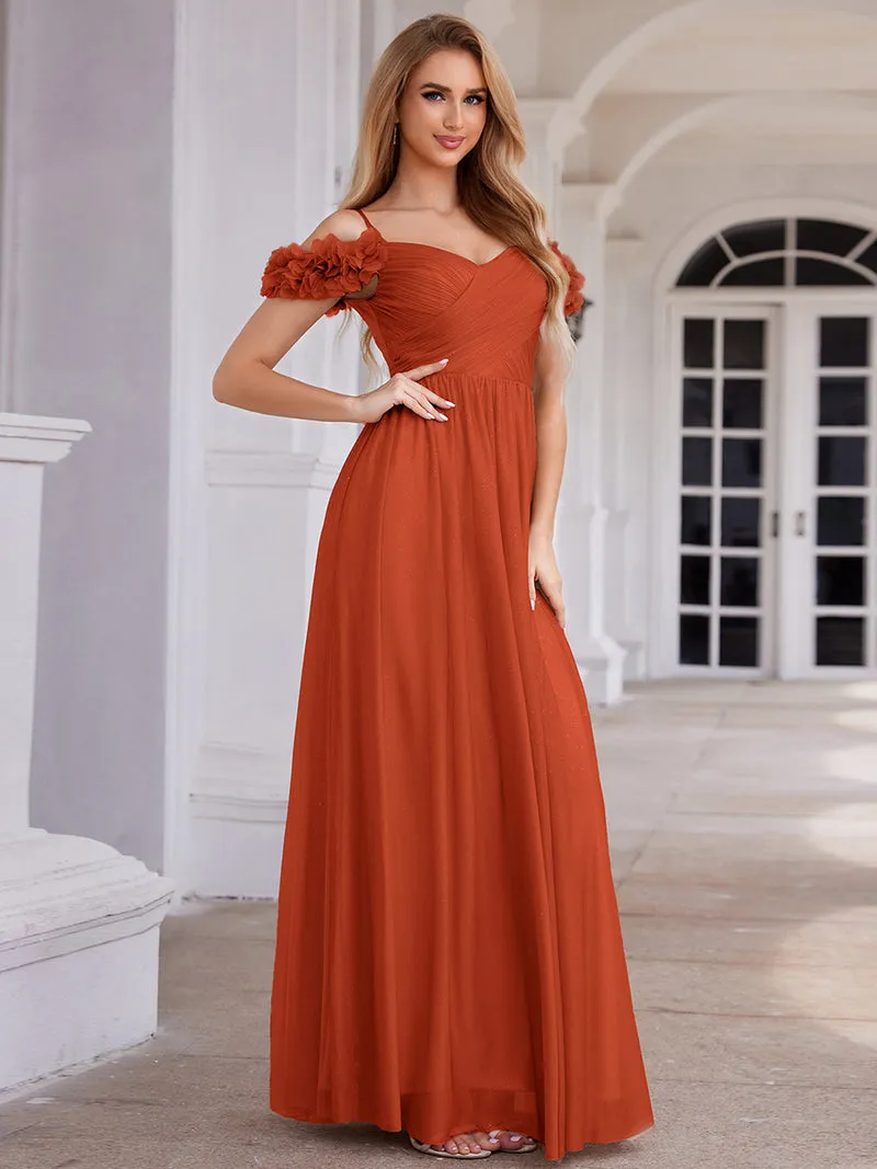 Robe de soirée plissée étincelante à col en V et épaules dénudées avec détails floraux