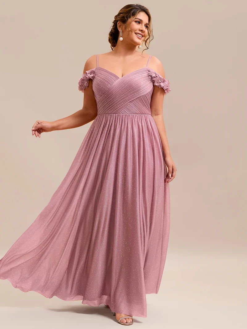 Robe de soirée plissée étincelante à col en V et épaules dénudées avec détails floraux