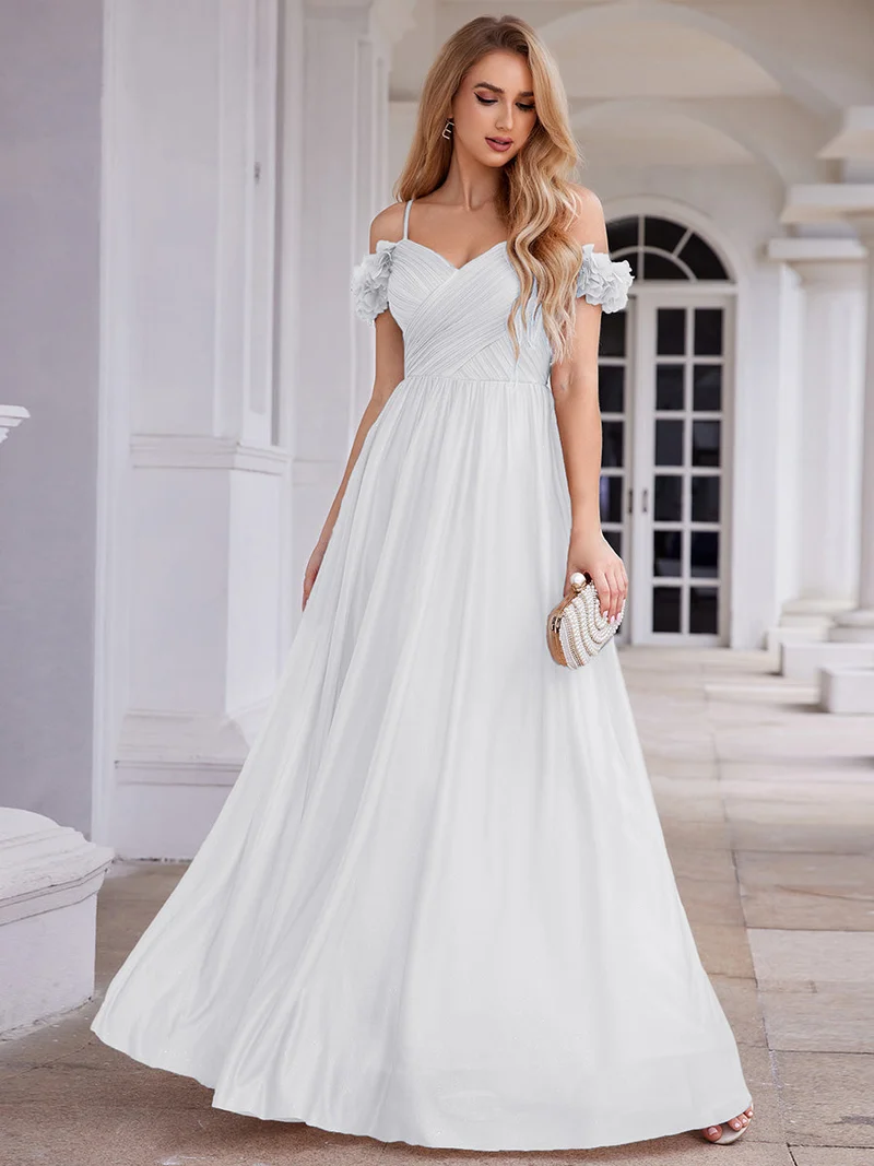 Robe de soirée plissée étincelante à col en V et épaules dénudées avec détails floraux