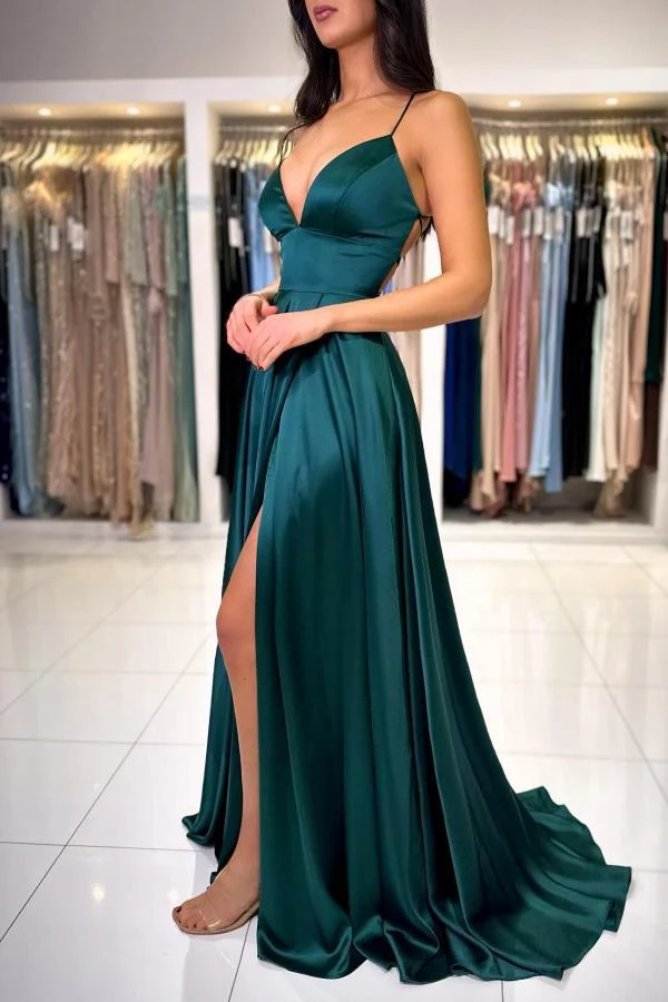 Robe de soirée élégante en satin à bretelles fines et fente – Idéale pour une tenue de soirée