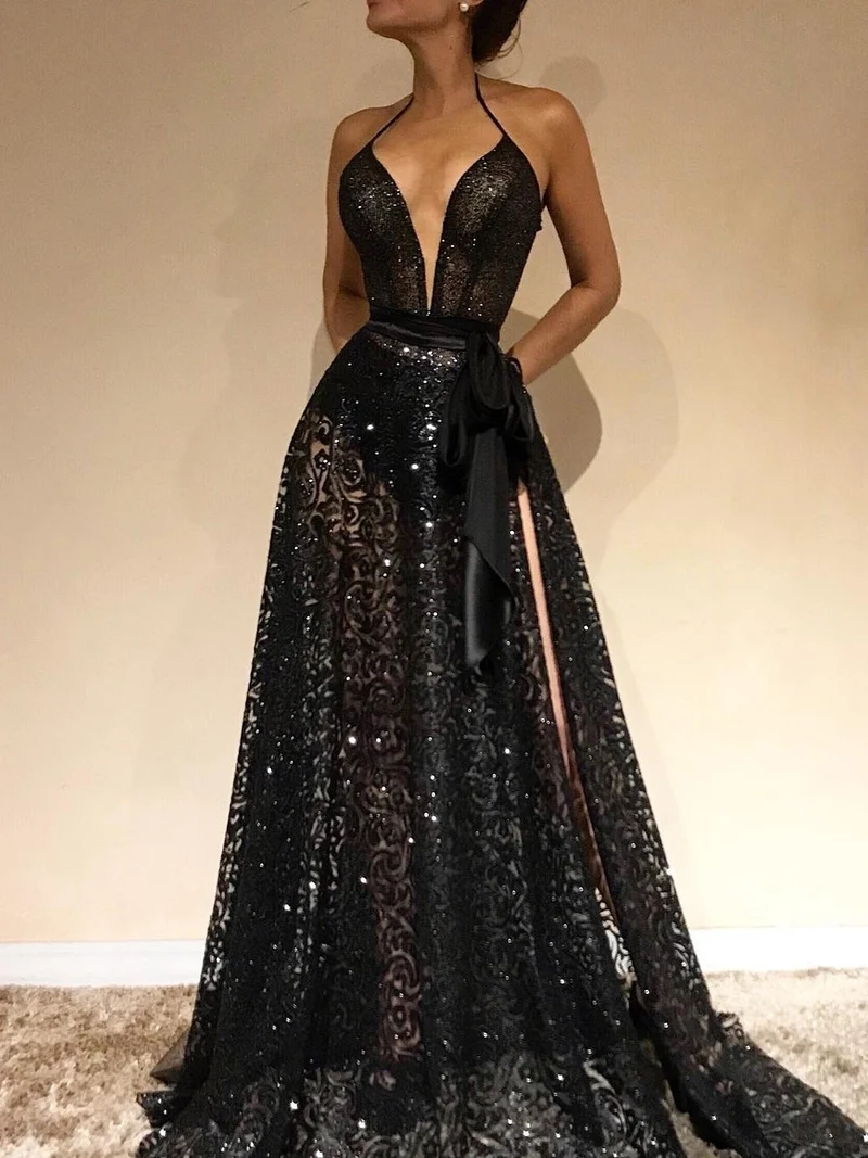 Robe de bal colonne scintillante à une épaule et paillettes dorées avec élégante fente latérale