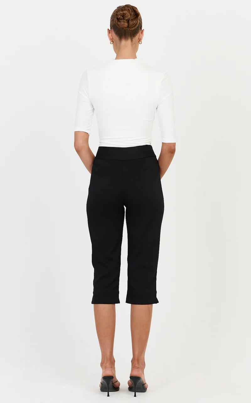 Nadine Pants - Mid Rise Fitted Split Leg Capri Pants in Black