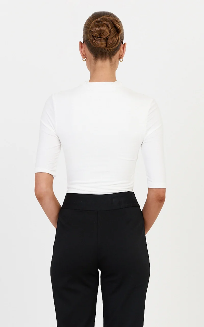 Tess Top - Cotton Blend Wrap V Neck Short Sleeve Top in Ivory