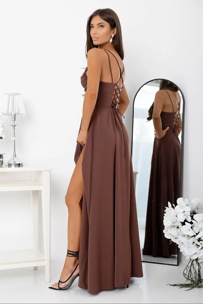 Robe marron longue pour invitée au mariage