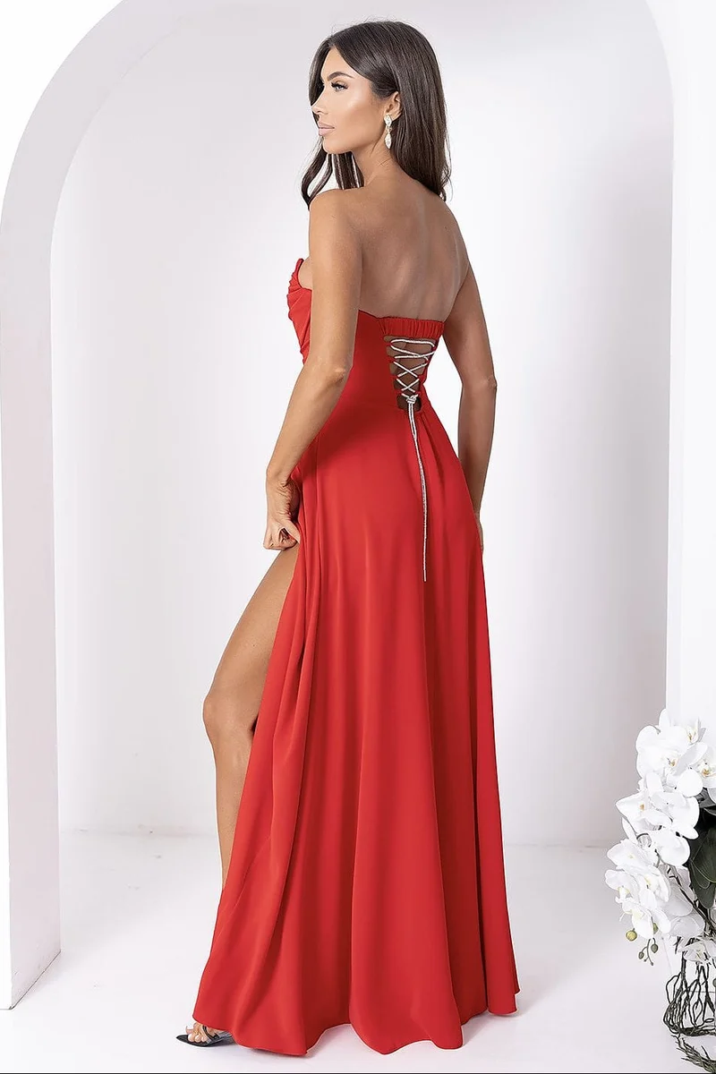 Robe de soirée chic longue dos nu rouge