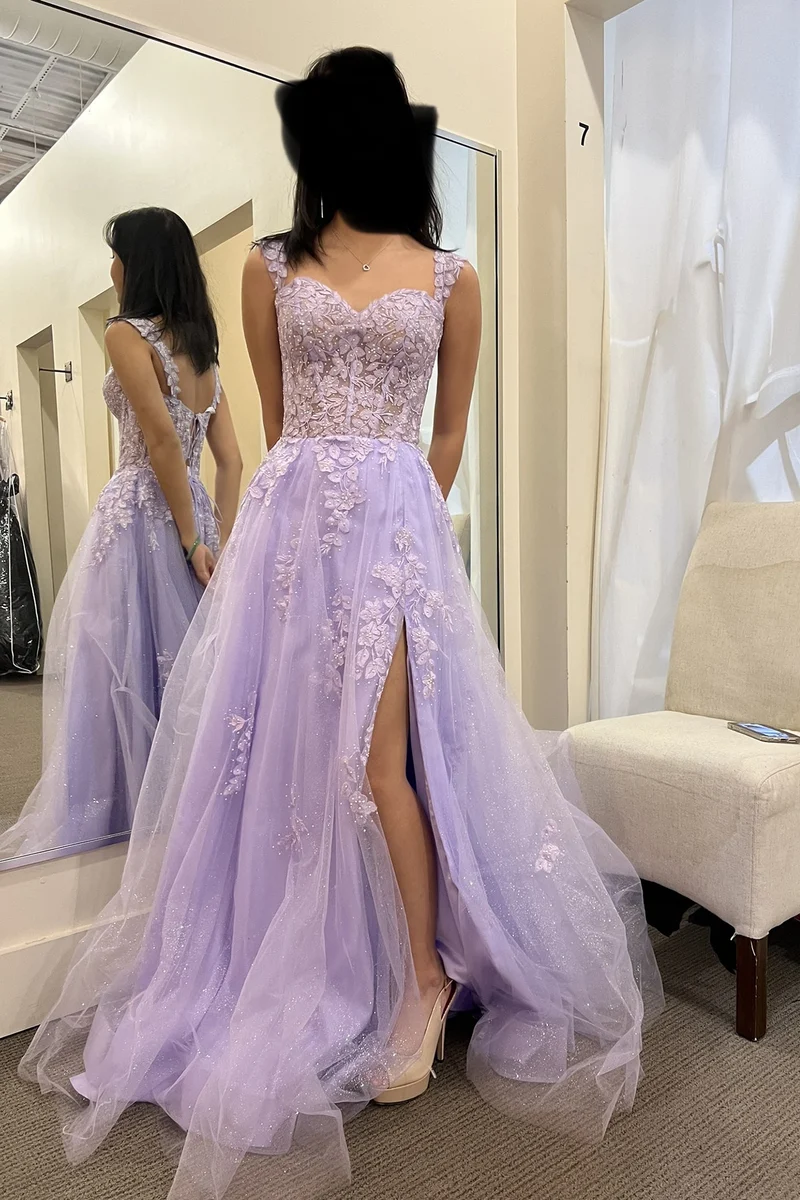 Robe de soirée sirène lavande élégante sans manches avec décolleté en cœur et appliques en dentelle délicates