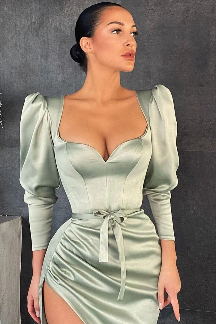 Robe de bal élégante à manches longues couleur sauge poussiéreuse avec fente et nœud papillon