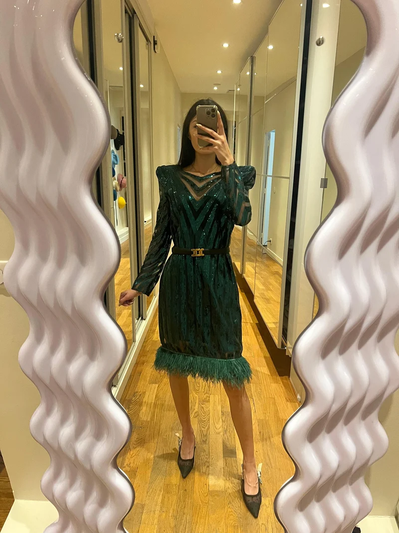Robe sequins plumes verte