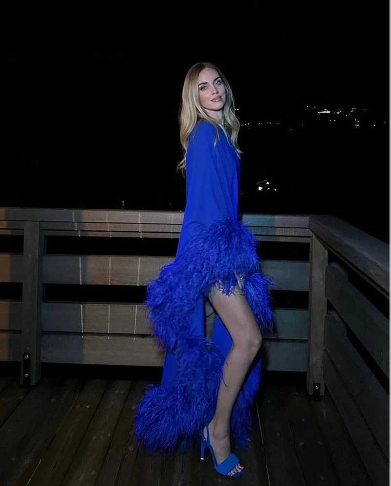 Robe plume bleue