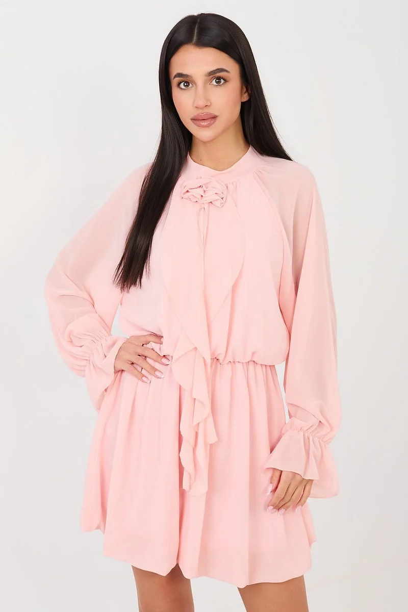 Robe de cocktail rose courte fluide
