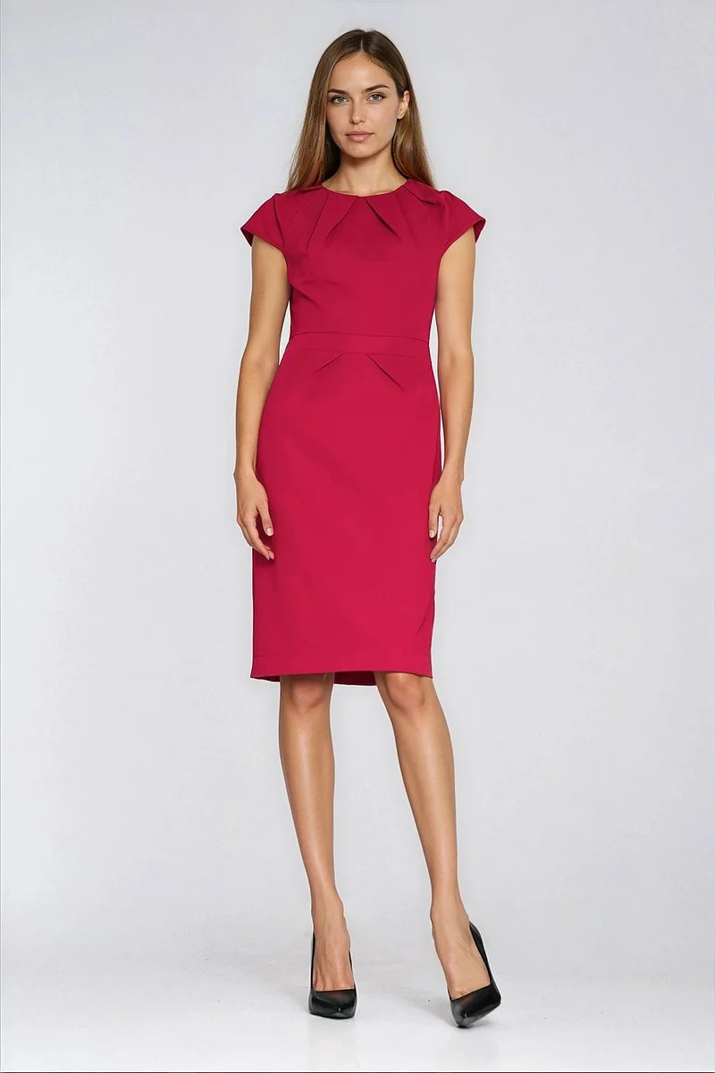 Robe fourreau rouge manches courtes