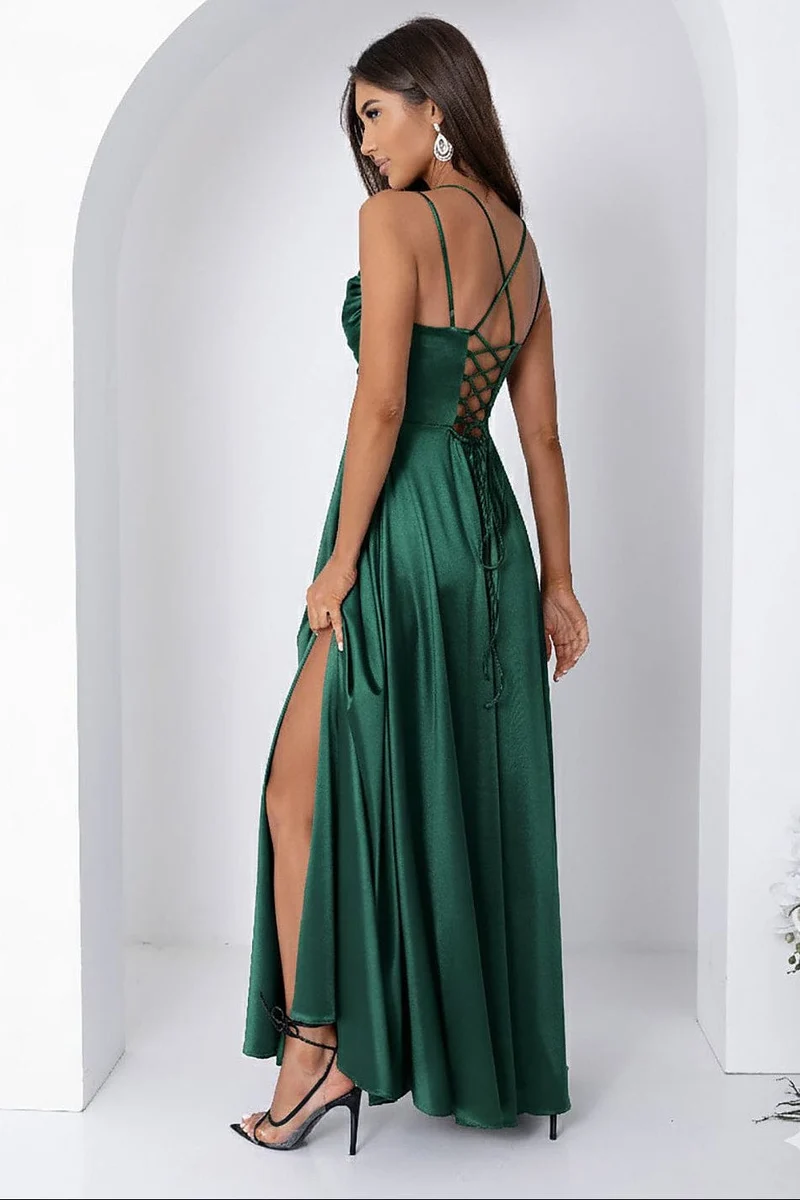 Robe de soirée longue verte fendue satinée