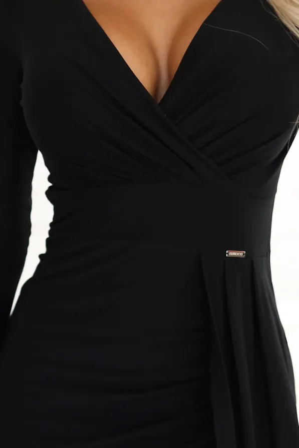 Robe noire moulante longue fendue