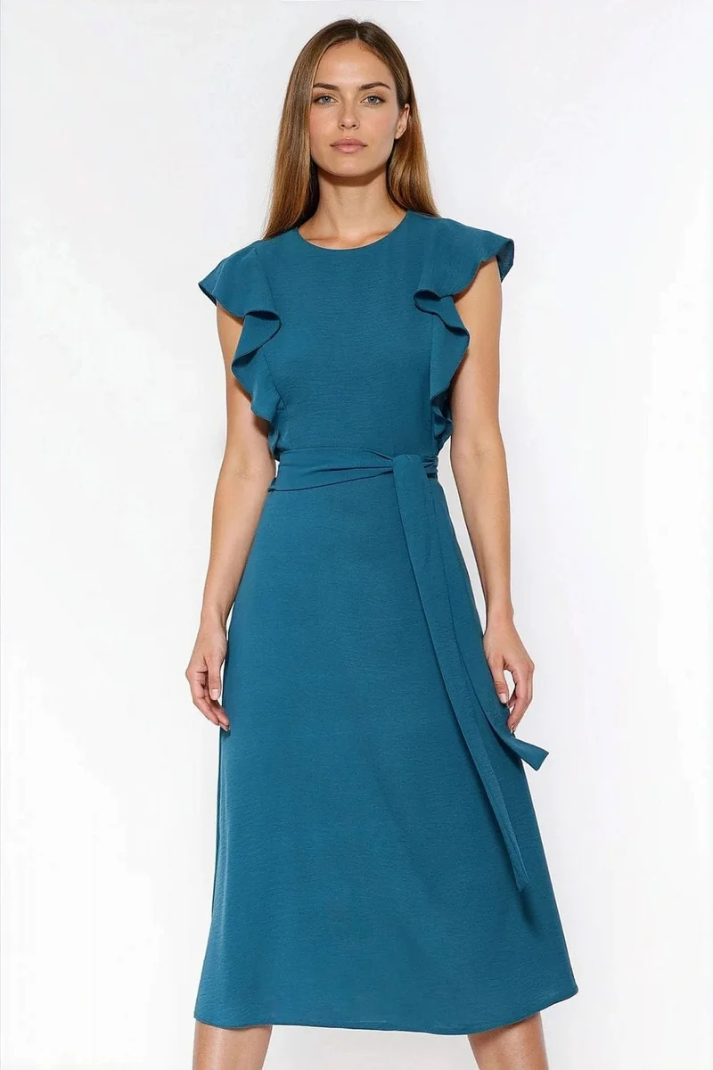 Robe trapèze bleue midi manches volants