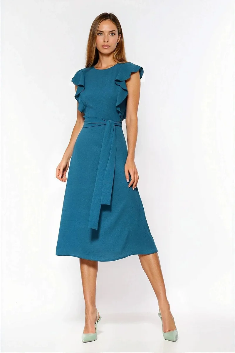 Robe trapèze bleue midi manches volants