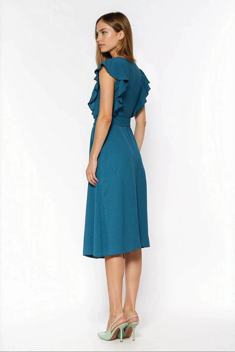 Robe trapèze bleue midi manches volants