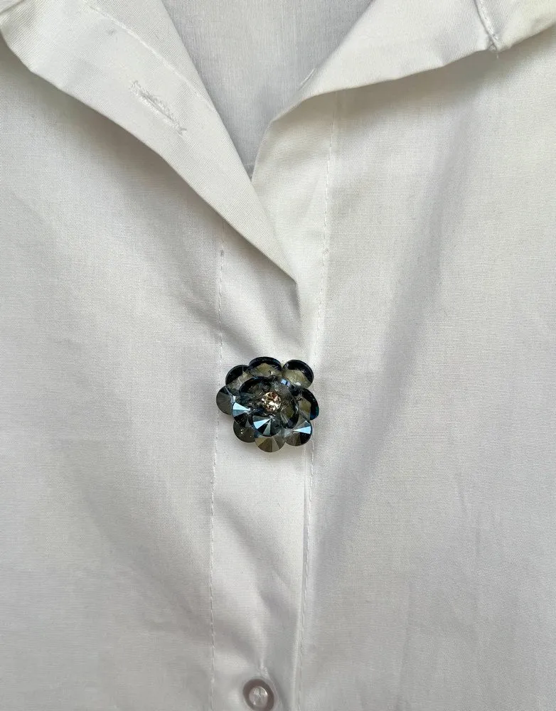 Clip cache bouton Fleur gris bleuté