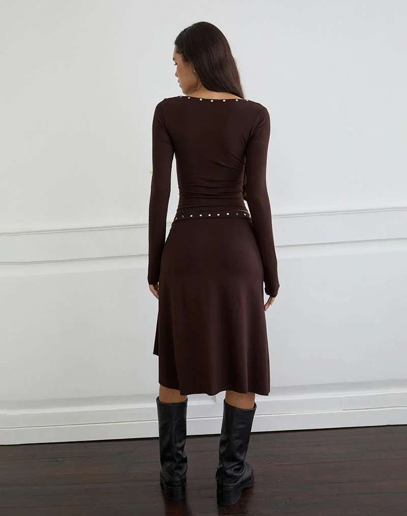 Scanio Long Sleeve Cowl Top with Studs in Bitter Chocolate (Haut de forme à manches longues et clous en chocolat amer)