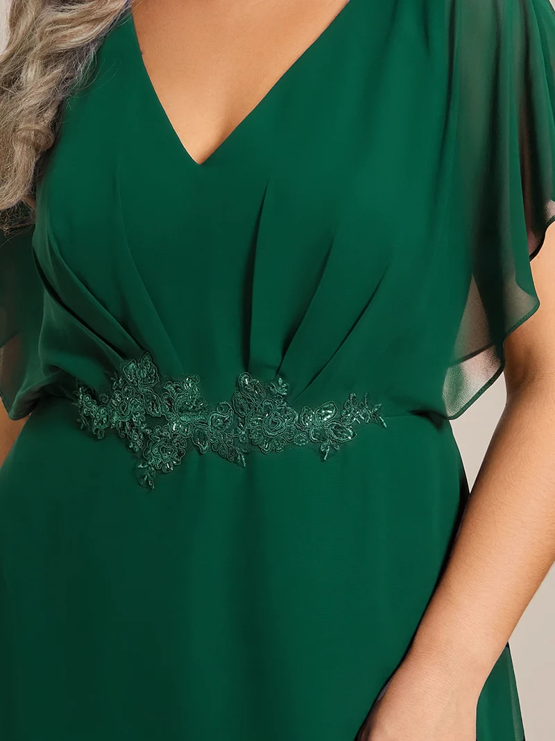 ever LILAS|Robe Formelle élégante à Manches Courtes Et Taille Trapèze Avec Ourlet En Feuille De Lotus