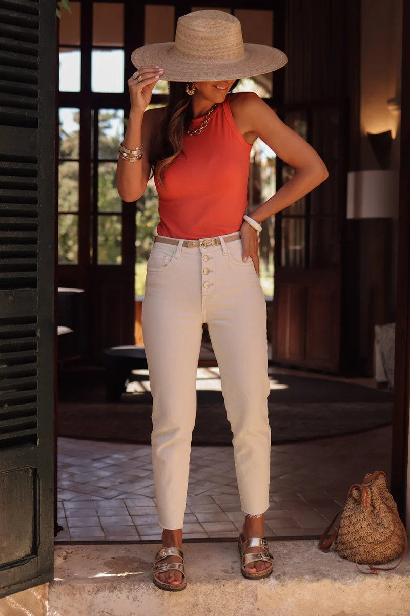 Jean Nolan beige