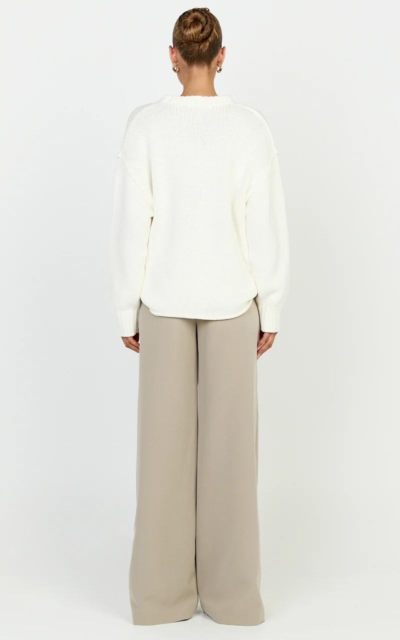 Kira Jumper - Crew Neck Oversized Knit Jumper in White