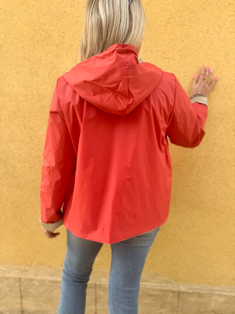 Veste imperméable Laura réversible courte corail et doré