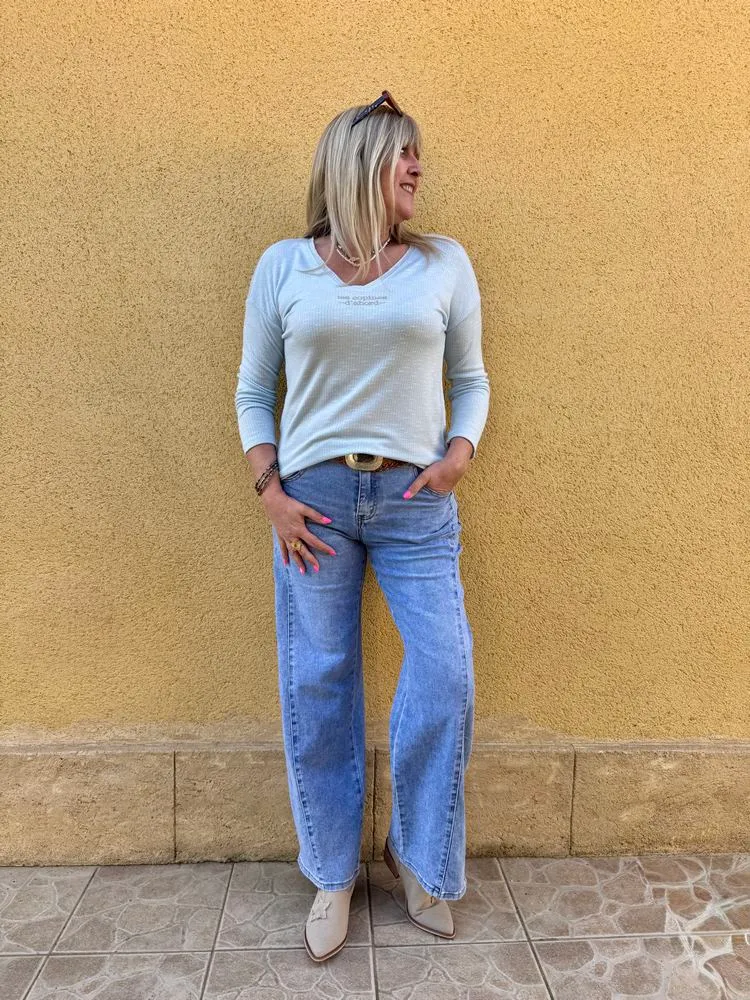 Pull fin Les copines d'abord bleu ciel