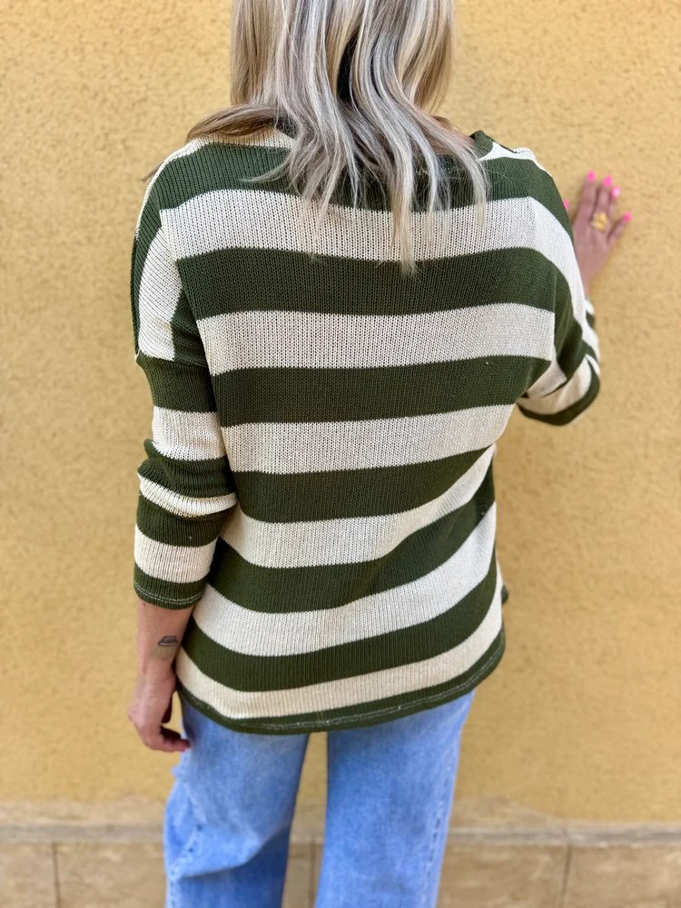 Pull fin Poisson kaki