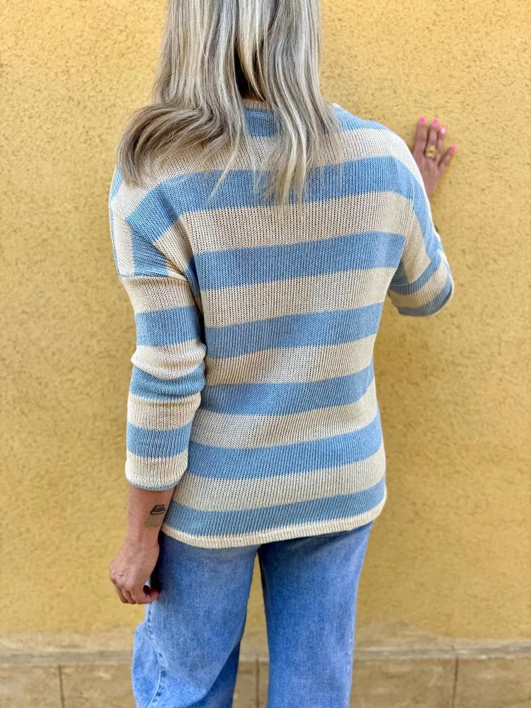 Pull fin Poisson bleu ciel
