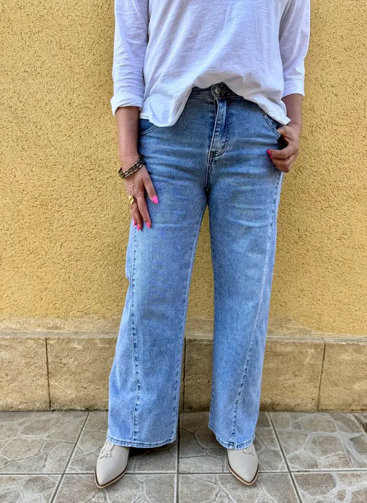 Jean Many
