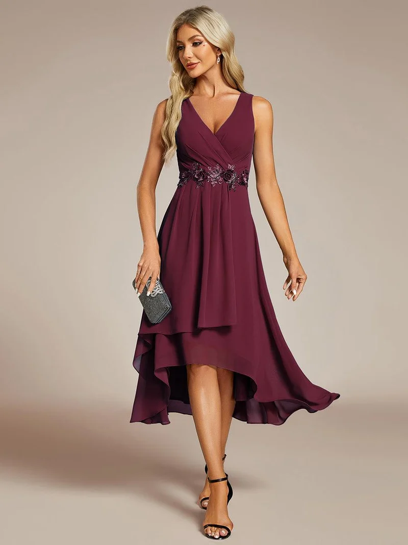 ever IRYS|Robe d'invité de mariage haute-basse en mousseline de soie sans manches avec applique à la taille
