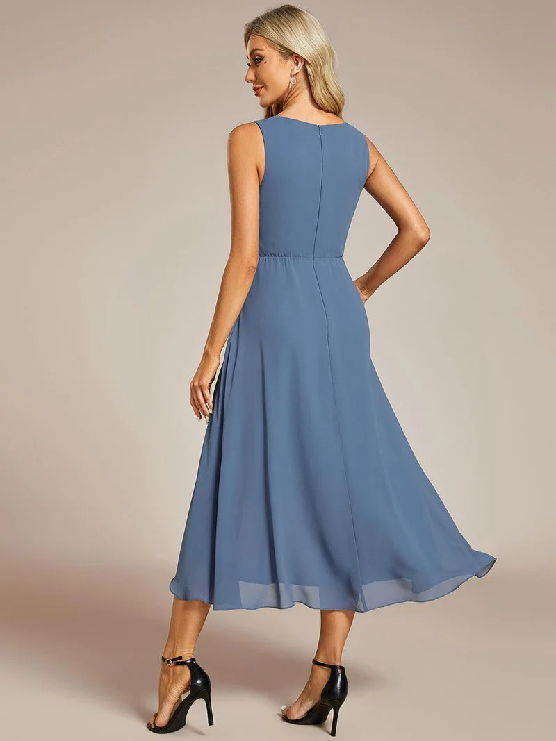 ever IRYS|Robe d'invité de mariage haute-basse en mousseline de soie sans manches avec applique à la taille